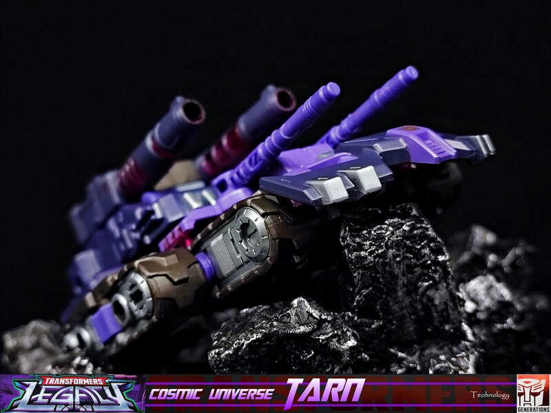In Hand Image Of  Transformers Legacy Evolution Tarn Toy  (10 of 11)